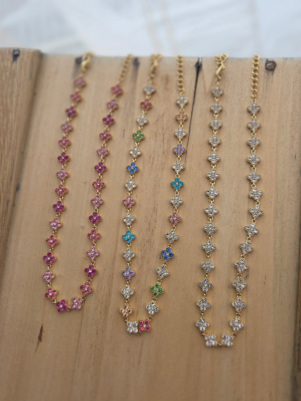 Collier fleurs multicolores