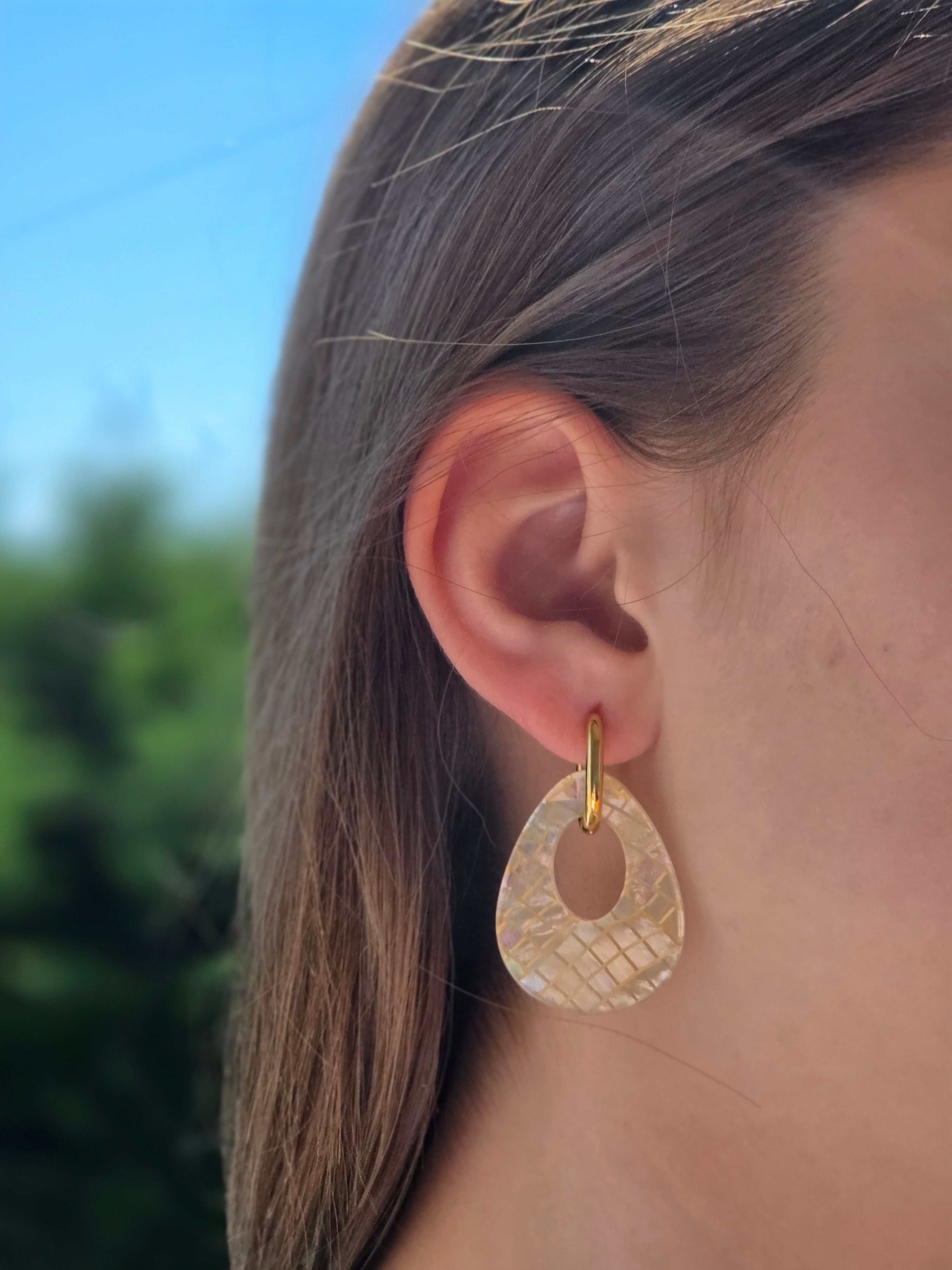 Boucles d'oreilles nacrées