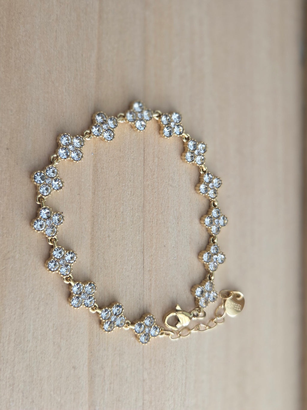 Bracelet fleurs blanches
