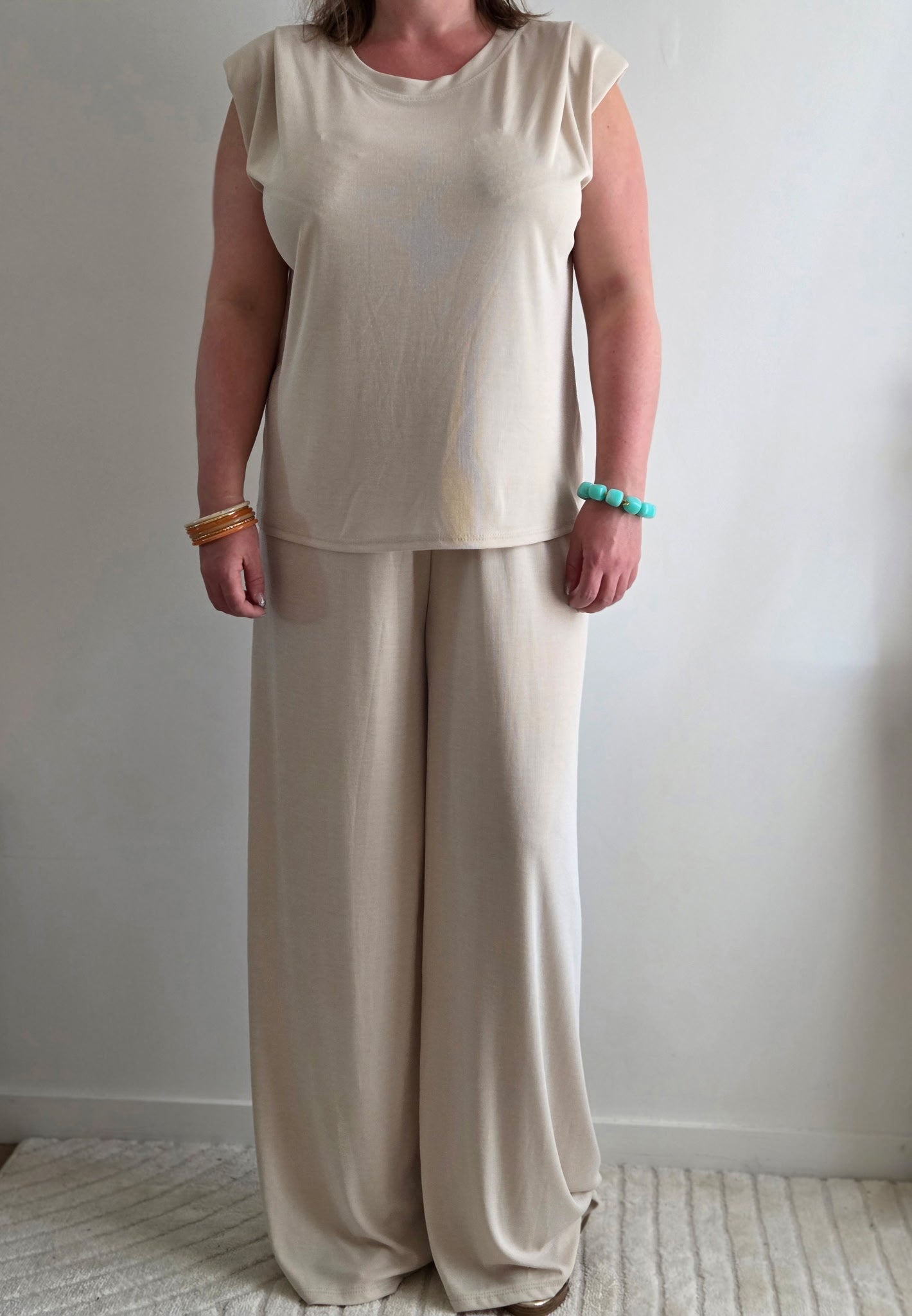 Ensemble beige