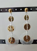 Boucles d'oreilles dorées pendantes