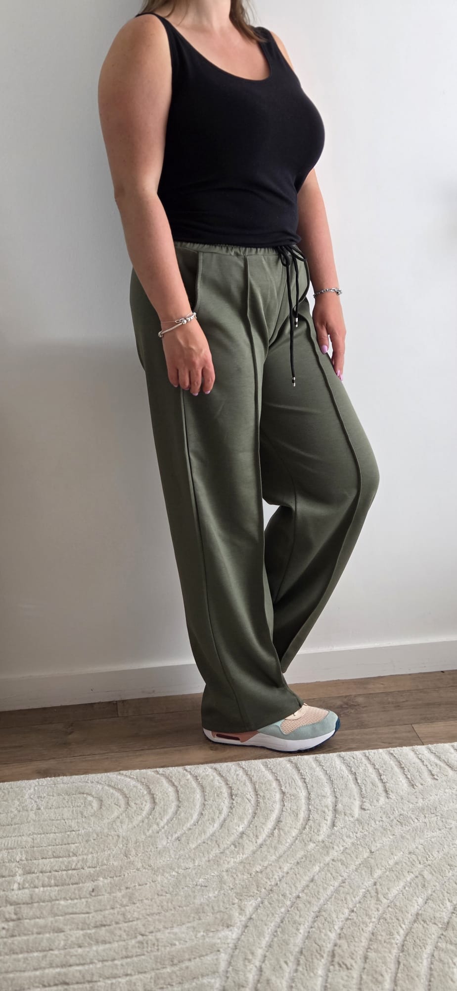 Pantalon effet jogging kaki