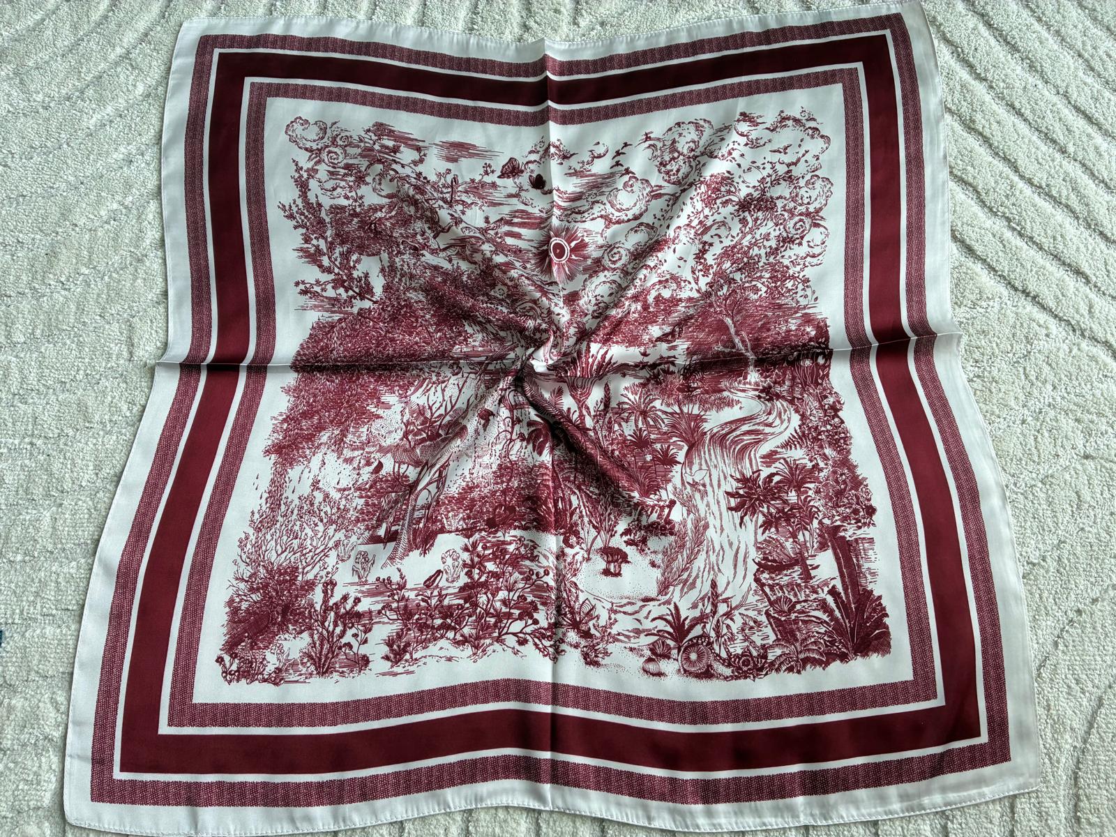 Foulard bordeaux