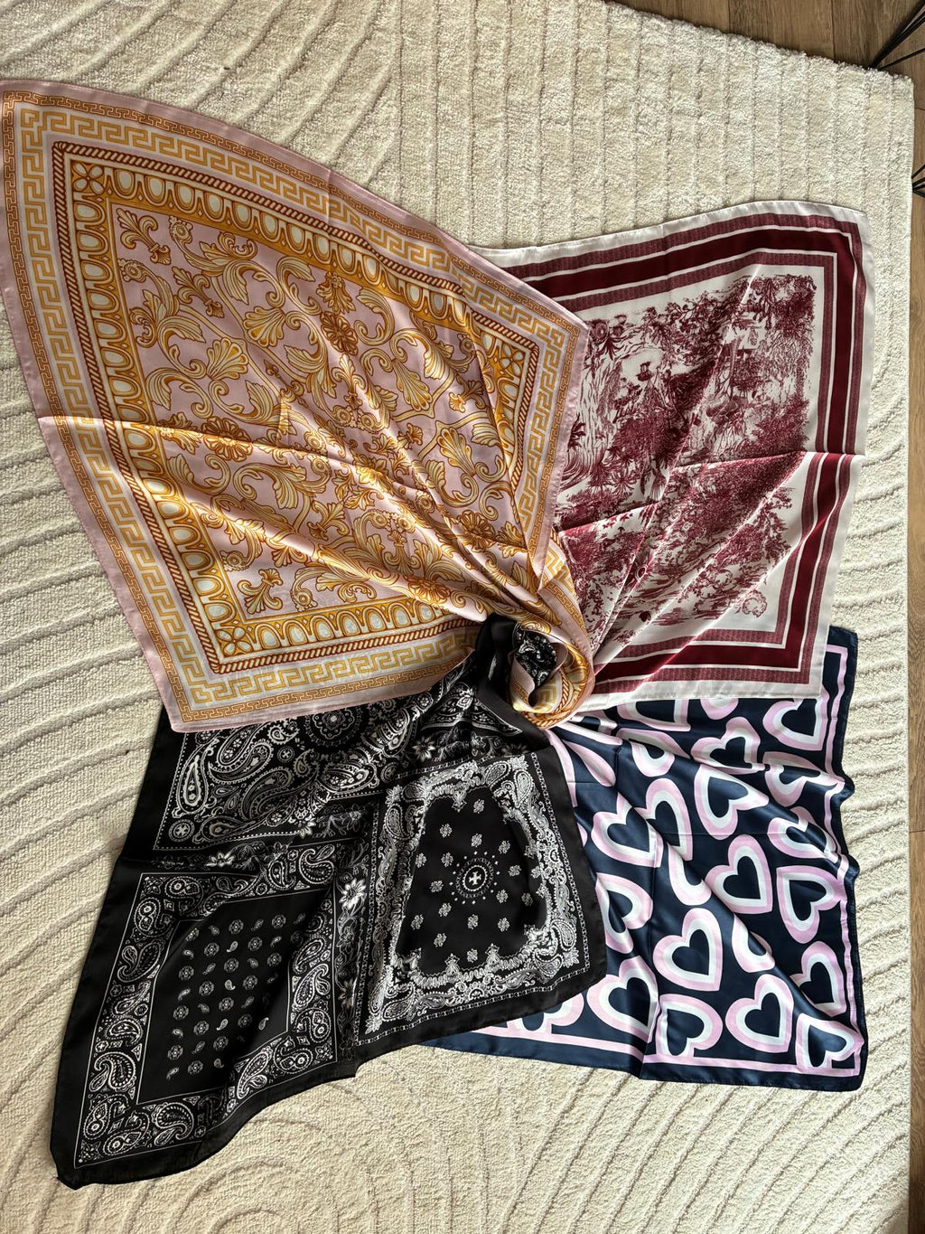 Foulard bordeaux