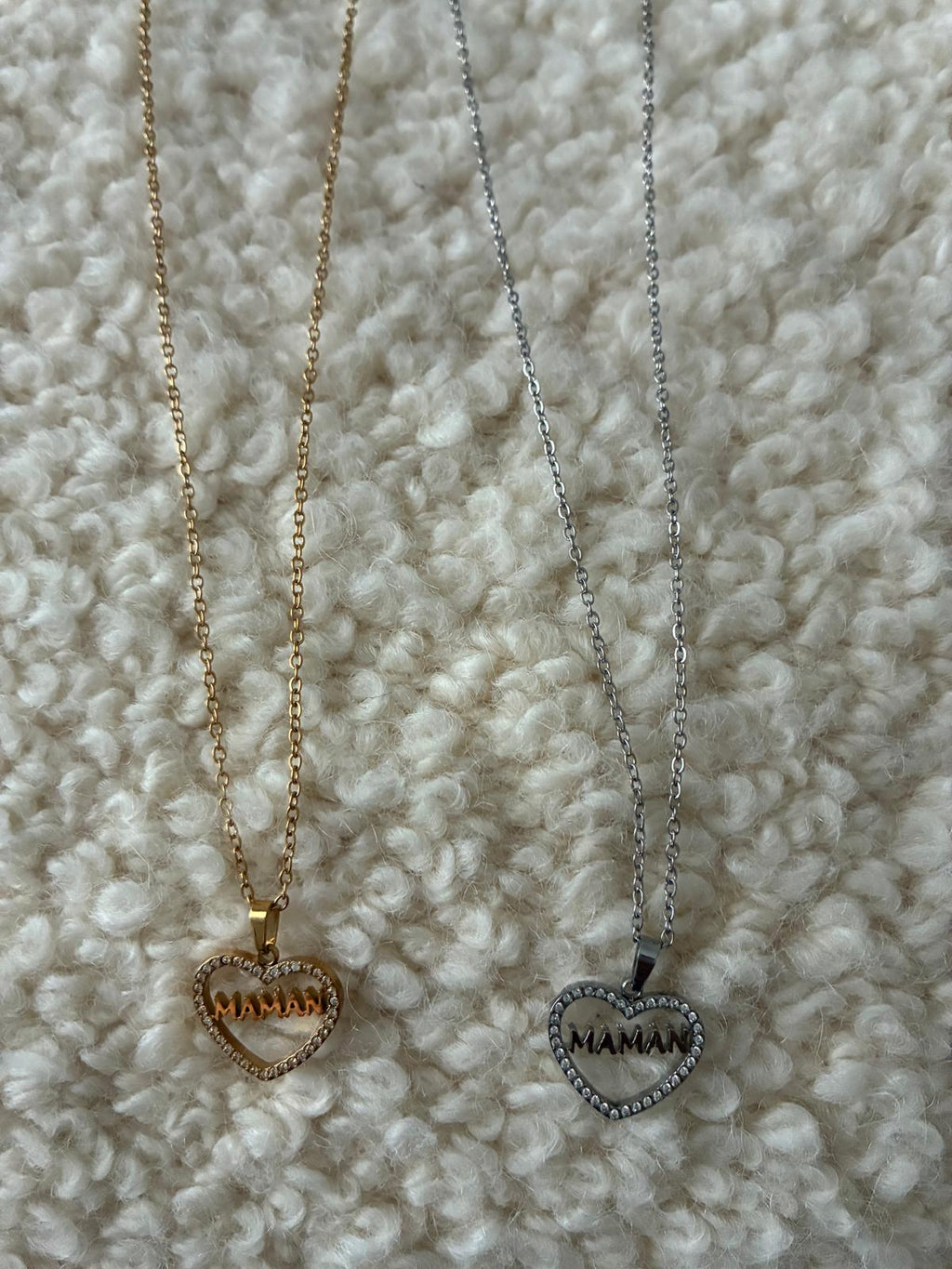 Collier doré Maman